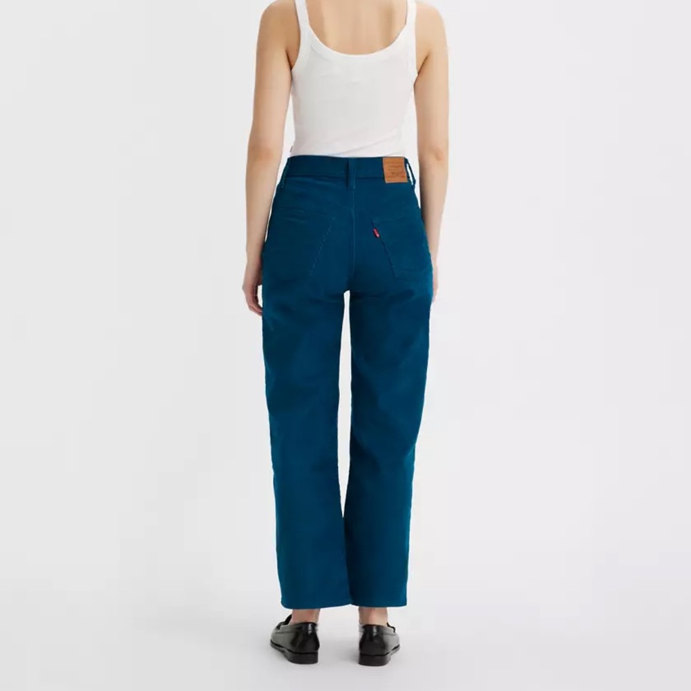 Levi’s ribcage straight ankle corduroy pants